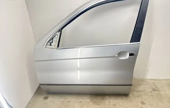 BMW X5 E53 Front door 