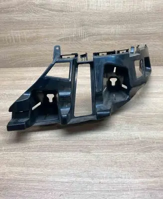 Mercedes-Benz S C217 Rear bumper mounting bracket A2178850165 17225
