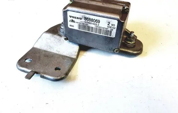 Volvo V70 Yaw turn rate sensor 8688068 8688069