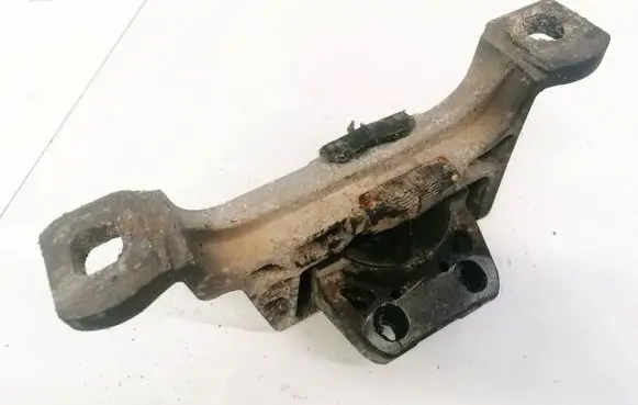 Ford Focus Engine mount bracket 3M516F012BH 103131449