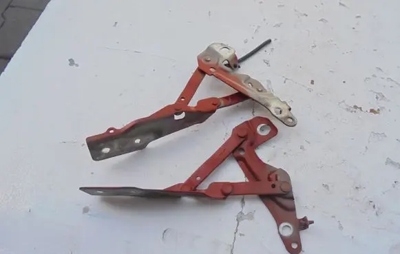 Dodge Journey Engine bonnet/hood hinges