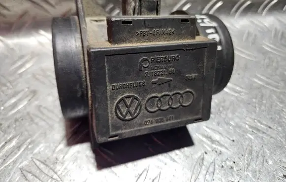 Audi A4 S4 B6 8E 8H Mass air flow meter 074906461