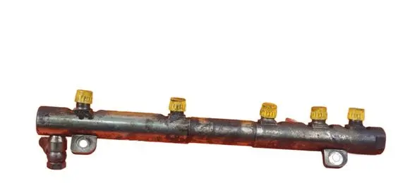 Mercedes-Benz Sprinter W906 Fuel line pipe 646985