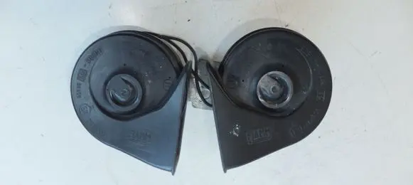 Land Rover Discovery 3 - LR3 Horn signal 0055306