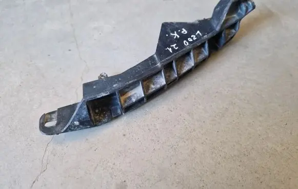Mitsubishi L200 Front bumper mounting bracket 