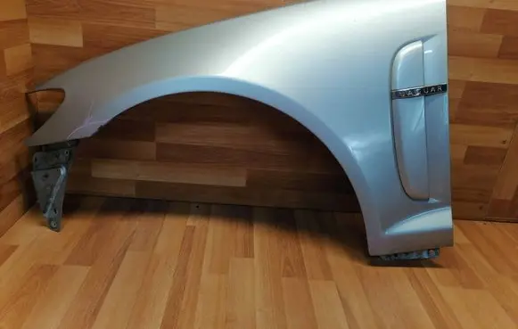 Jaguar XF X250 Fender C2Z14006 8X2316006AF C2Z20378