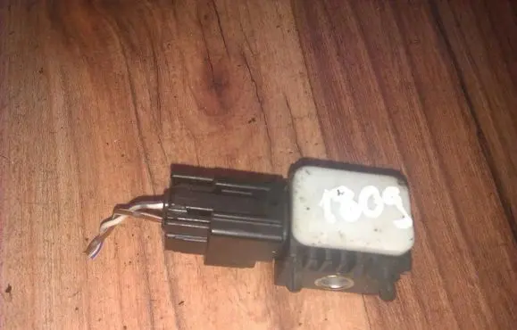 Mazda 3 I Airbag deployment crash/impact sensor 3M5T14B342AB