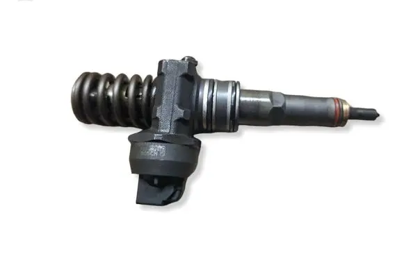 Skoda Octavia Mk2 (1Z) Fuel injector 0414720215 038130073AG