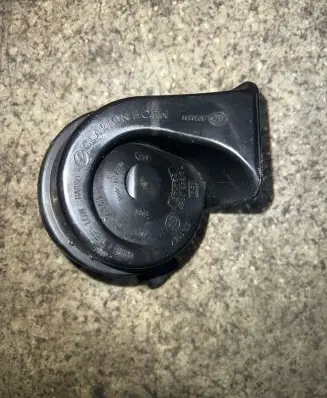 BMW 5 GT F07 Horn signal 703881157 024148