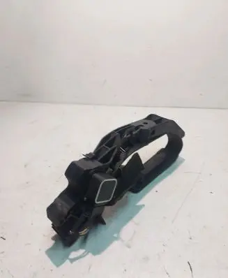 Mercedes-Benz C W203 Accelerator throttle pedal A2033000104