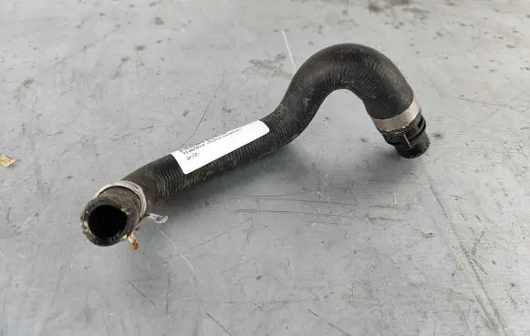 Volvo XC60 Engine coolant pipe/hose 31465024 31368236