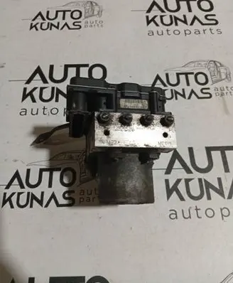 Toyota Corolla Verso AR10 ABS Pump 445400F020