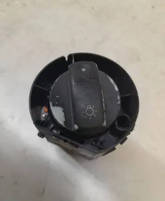 Audi A4 S4 B6 8E 8H Light switch 8E0941531A 0405320