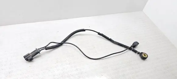 Volvo S80 Detonation knock sensor 9432570 0261231142