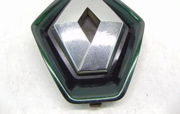 Renault Megane I Manufacturer badge logo/emblem 