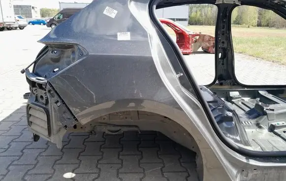 Ford Focus Rear mudguard 
