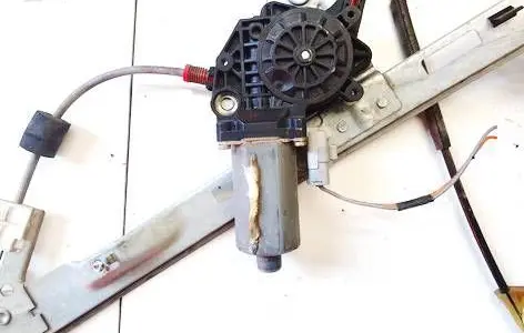 Peugeot 206 Sliding door window regulator with motor 
