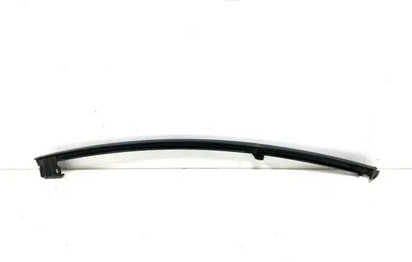 Toyota Avensis T270 Front door windshield rail 445FR2