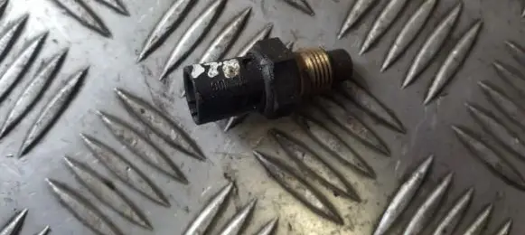Other engine part