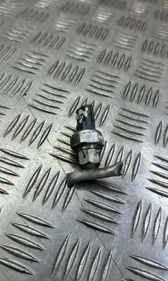 Air conditioning (A/C) pressure sensor