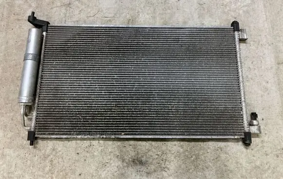 Nissan Cube Z12 A/C cooling radiator (condenser)