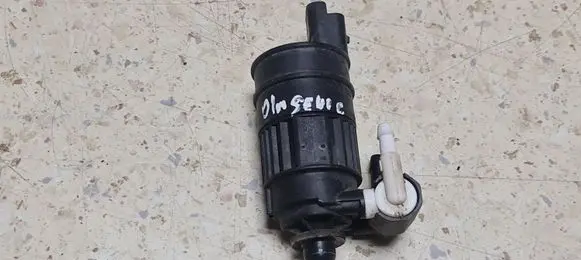 Renault Scenic I Windscreen/windshield washer pump 7700430702