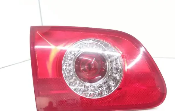 Volkswagen PASSAT B6 Tailgate rear/tail lights 3C9945093