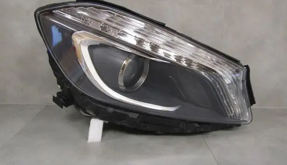 Mercedes-Benz A W176 Headlight/headlamp A1768201261 1EL17563256 1EX01081822
