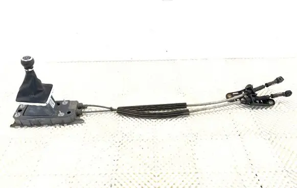 Volkswagen PASSAT B6 Gear shift rod 3C0711049M