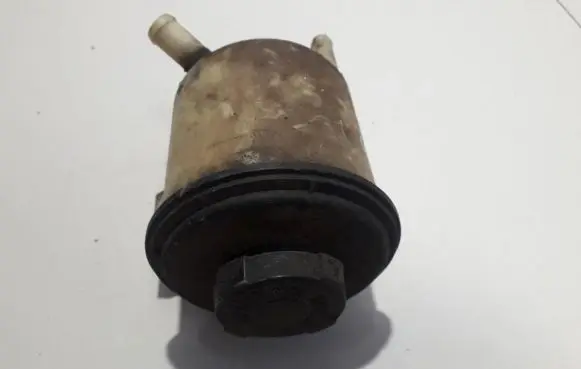 Nissan Almera N16 Power steering fluid tank/reservoir