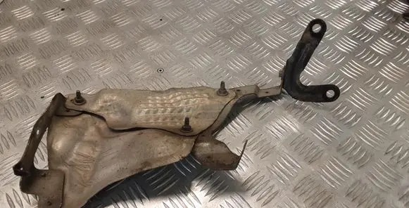 Land Rover Range Rover Sport L320 Heat shield in engine bay SGC500121