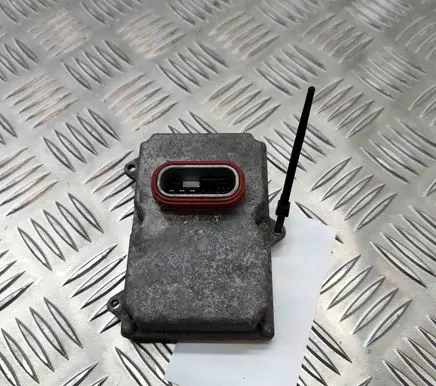 Mercedes-Benz E W211 Xenon control unit/module A0028202426