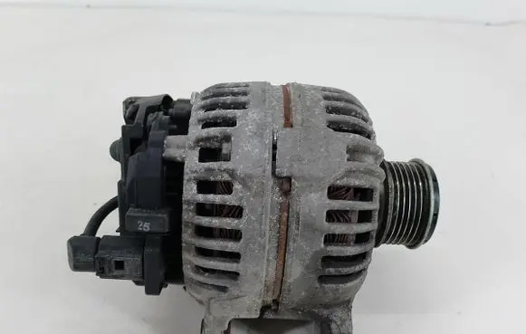 Audi A3 S3 8P Generator/alternator 0124525525