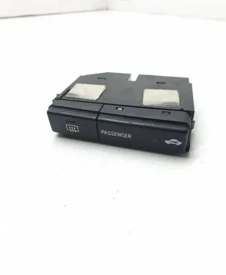 Toyota Avensis T250 Windscreen/window heater switch 8479005130 MS034100004