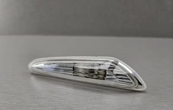 BMW 3 E46 Front fender indicator light 7165916 63137165916 8382104