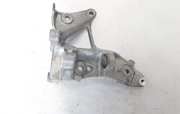 Volvo V70 Generator/alternator bracket 9653249480