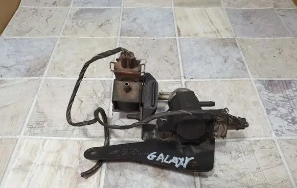 Valve vacuum