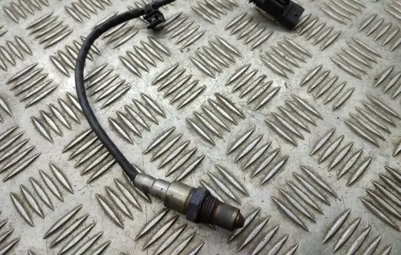BMW 2 F45 Lambda probe sensor 857280002