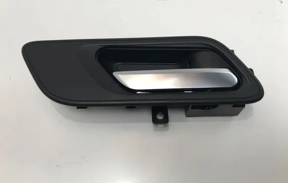 Nissan Qashqai J12 Front door interior handle 806826UA0D