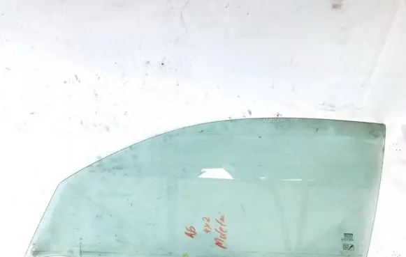 Nissan Almera N16 Front door window glass four-door
