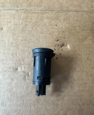 Volvo XC90 USB socket connector 32231928