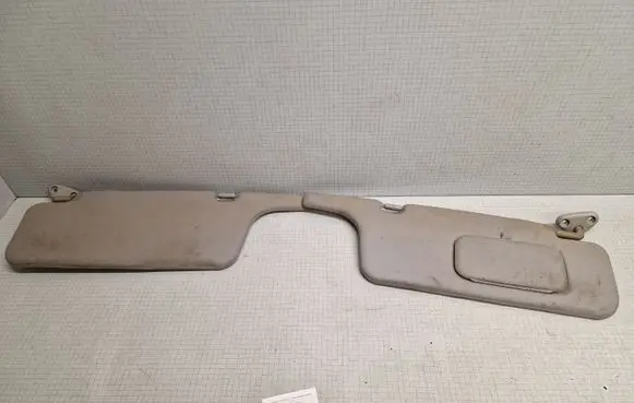 Subaru Legacy Sun visor