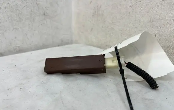 Toyota Prius (XW30) Keyless system antenna 5913204054