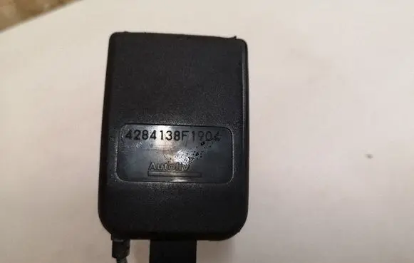 Citroen C5 Front seatbelt buckle 4284138F 1904