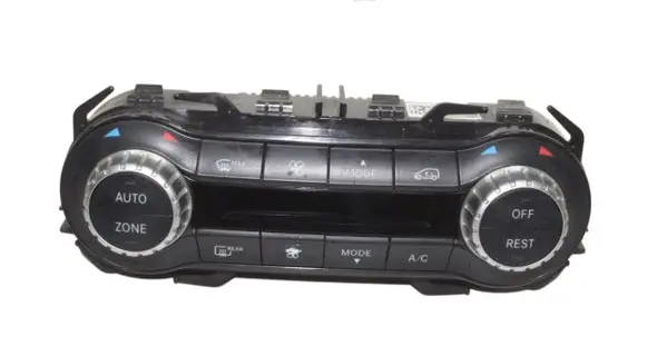 Mercedes-Benz CLA C117 X117 W117 Climate control unit A2469002408 A2469010805