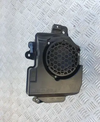 Mazda 3 Subwoofer speaker BDGF6696X