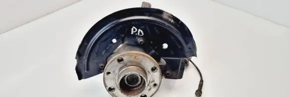 Renault Zoe Front wheel hub spindle knuckle 400141668R