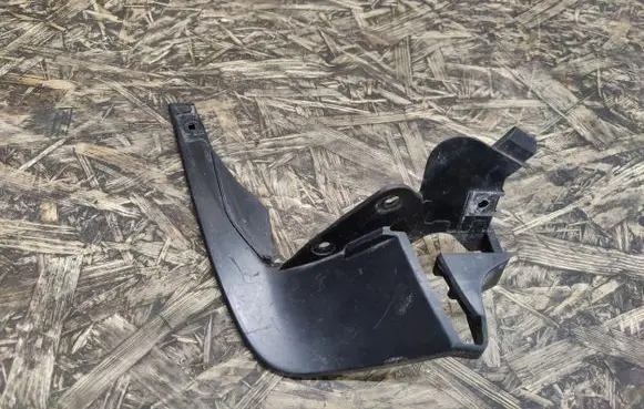 Nissan Note (E12) Front mudguard 620263VUOA