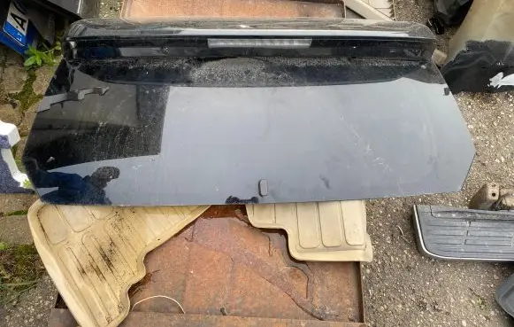Toyota Land Cruiser (J150) Opening tailgate glass 