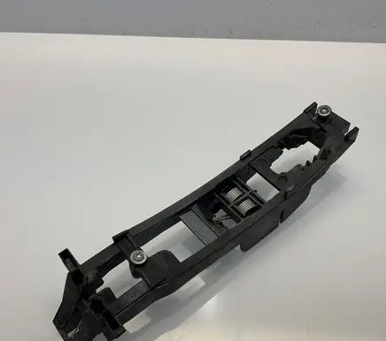 Mercedes-Benz E W211 Rear door exterior handle/bracket A2037600934 2037600934